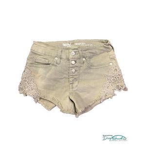 Green High rise shorts